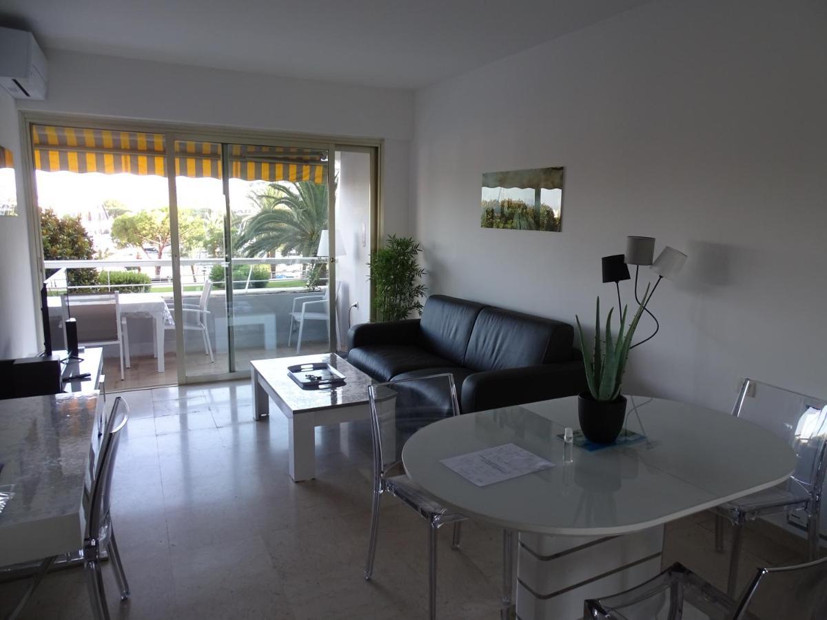 Appartement Bord De Mer Marina Baie Des Anges Villeneuve-Loubet Exterior photo
